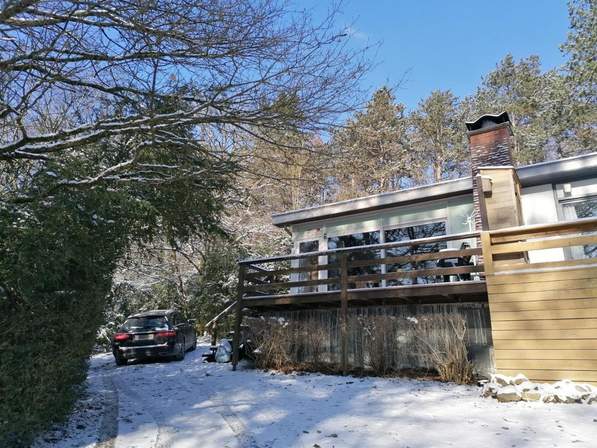 Au Repos De Zoe Villa Waulsort Exterior foto