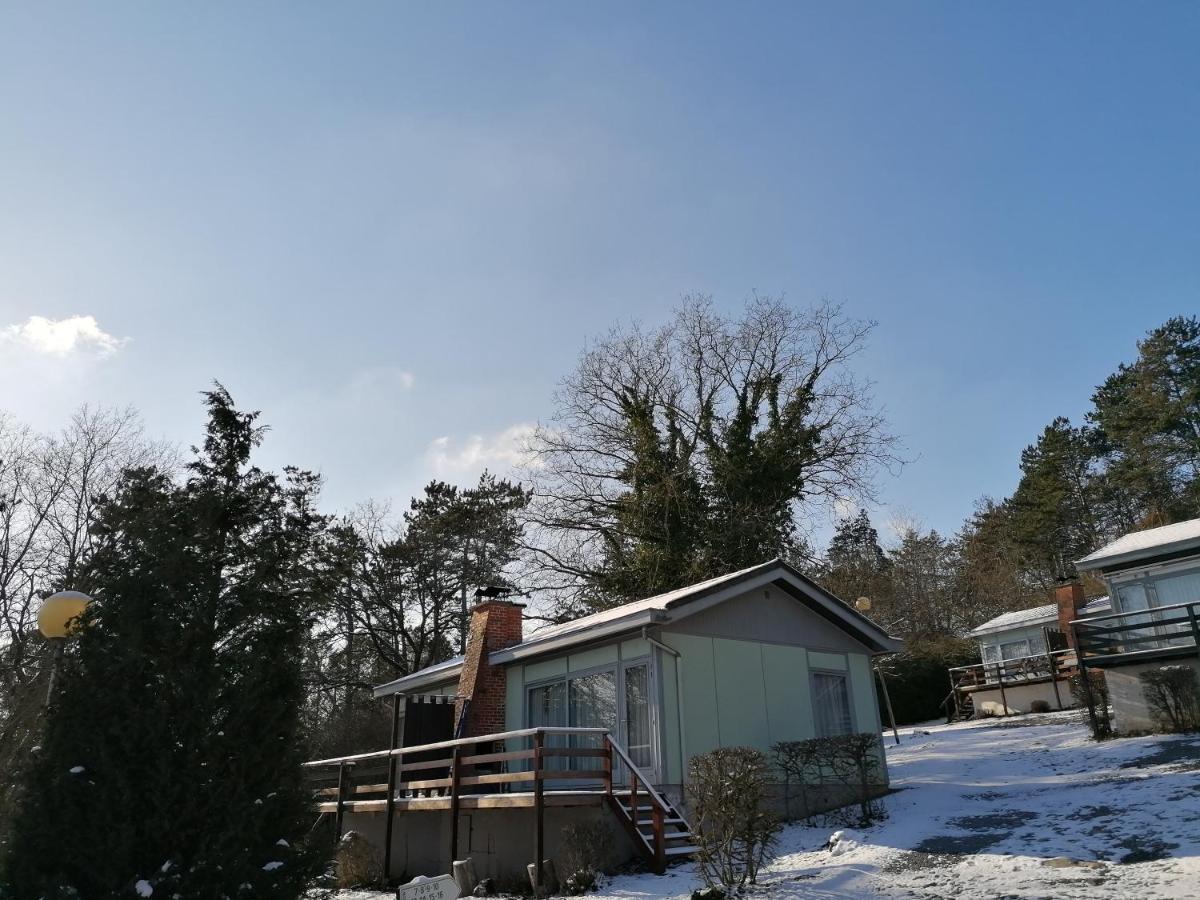 Au Repos De Zoe Villa Waulsort Exterior foto